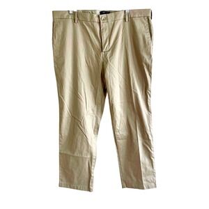 Dockers Mens Signature Khaki Straight Fit Lux Cotton Stretch Pants 42x30 Tan NWT